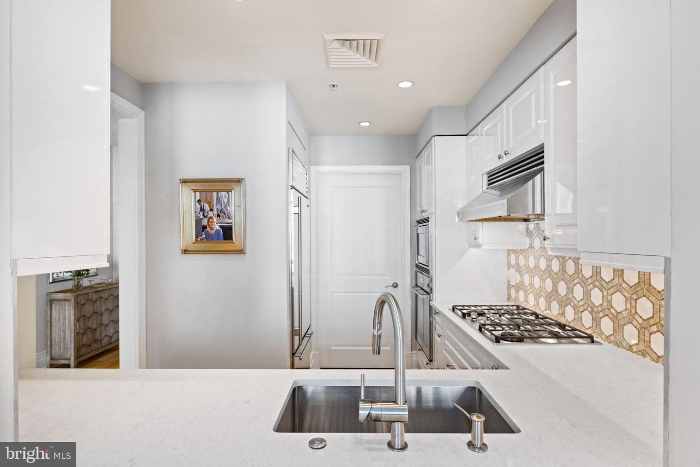 130 S 18th Street #1402 photo 16