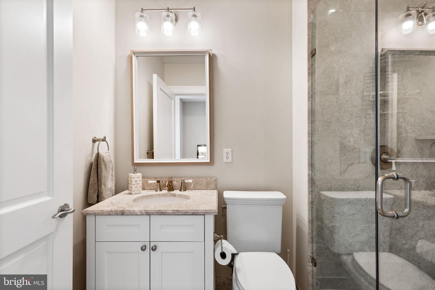 130 S 18th Street #1402 photo 31