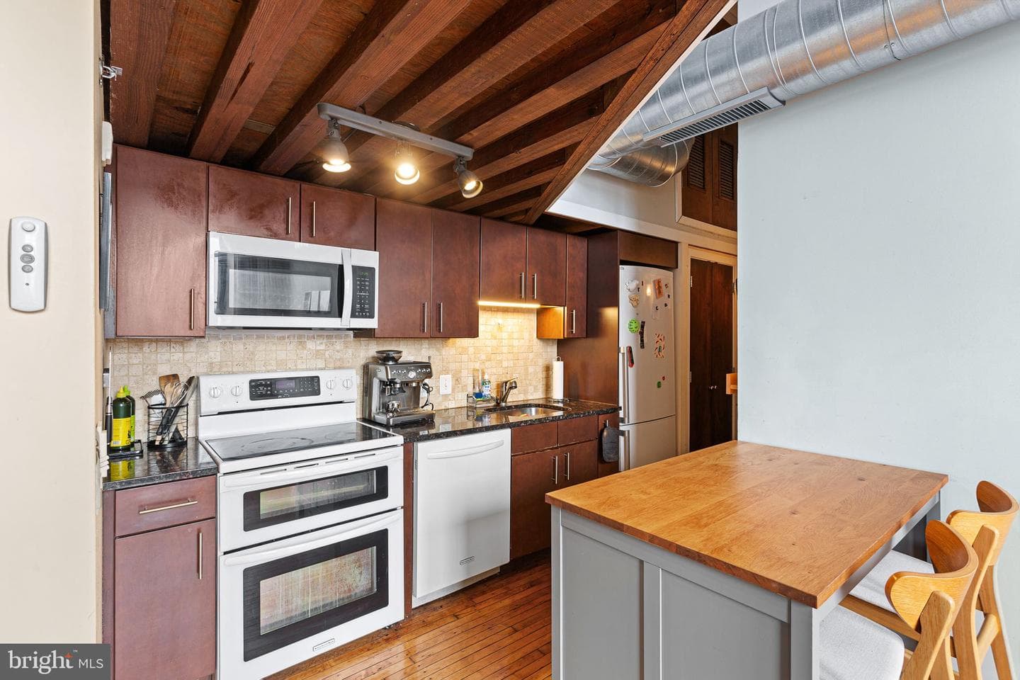 1201 Fitzwater Street #401 photo 8