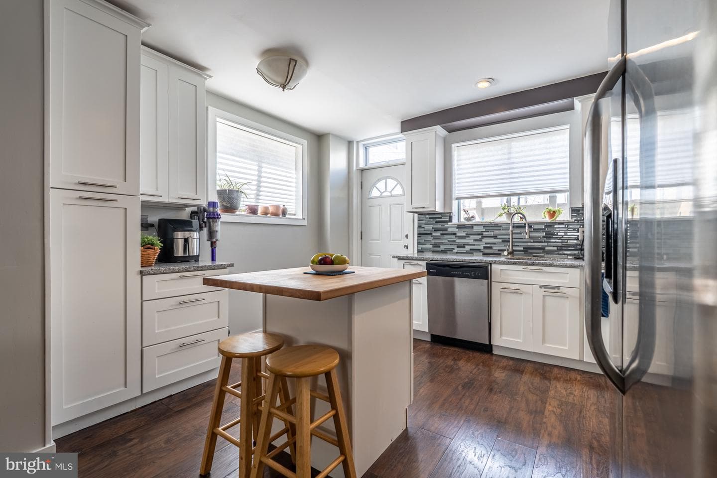 1152 S 7th Street photo 7