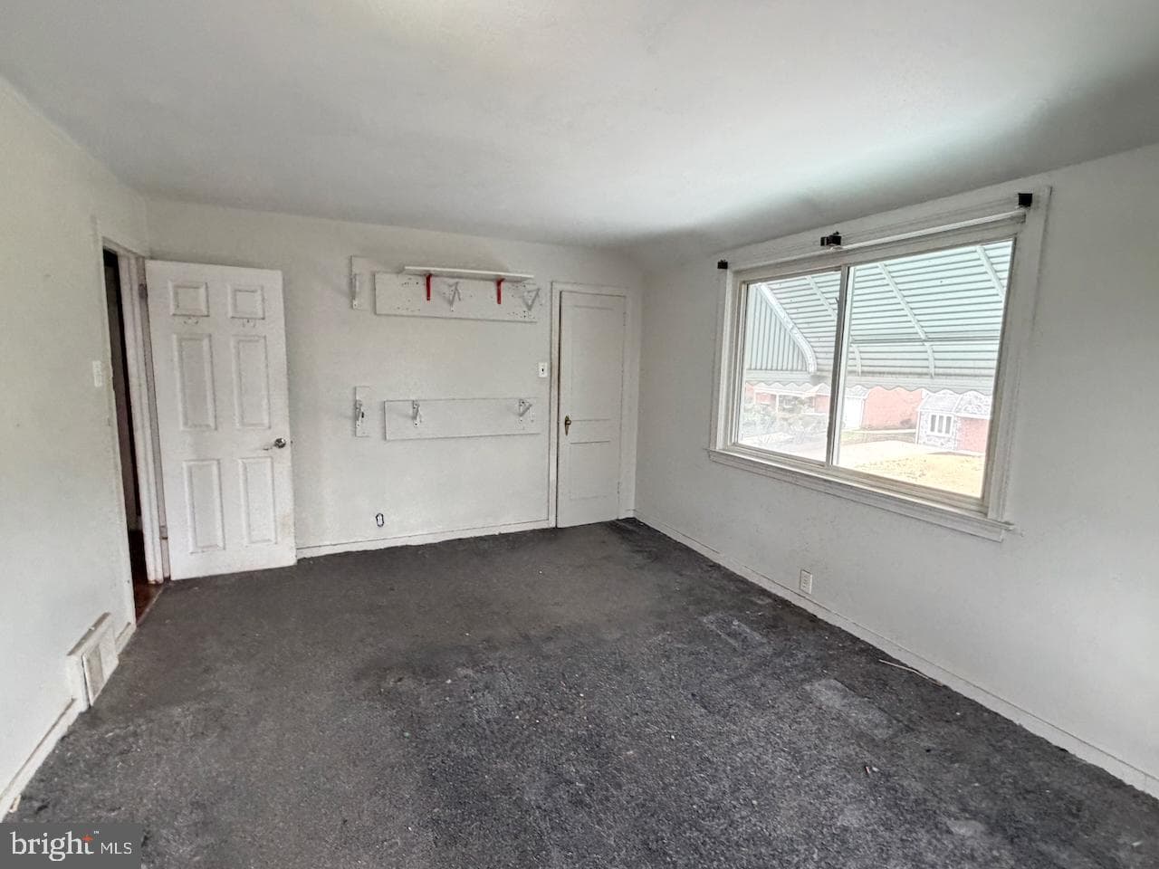 8216 Bayard Street photo 12