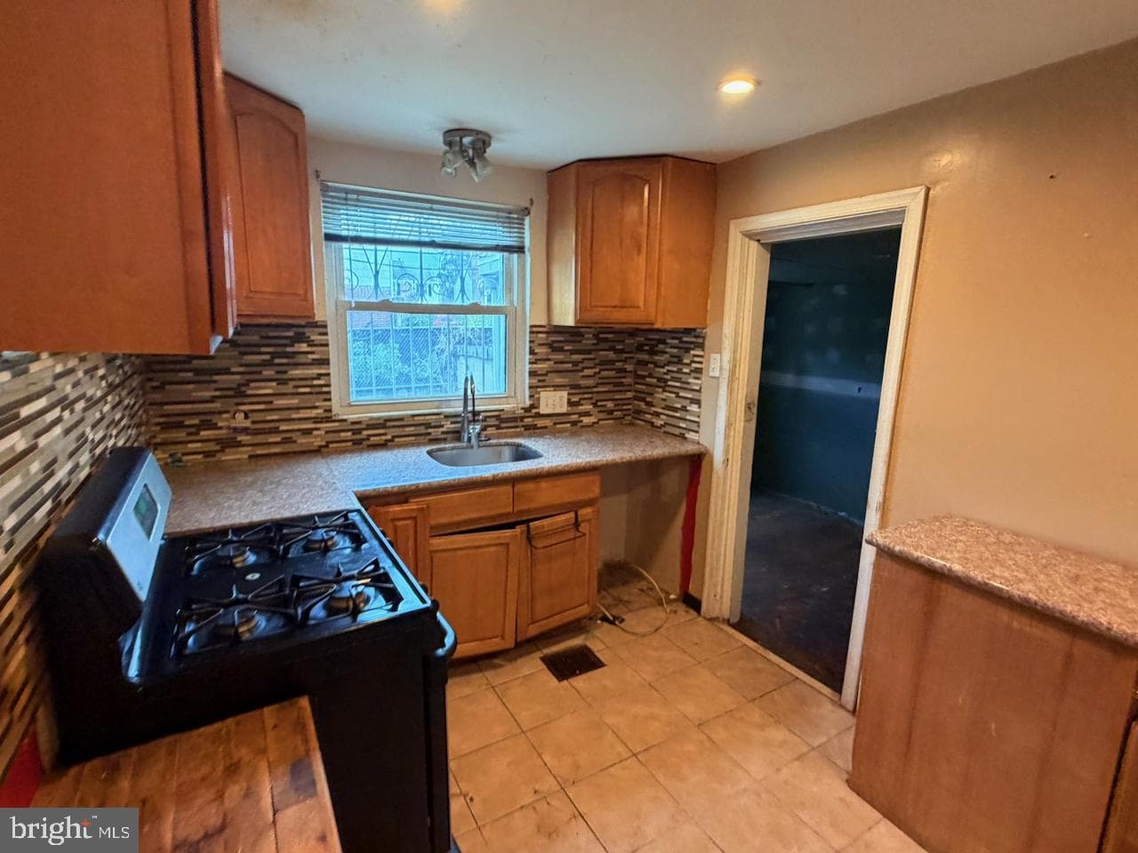 8216 Bayard Street photo 8