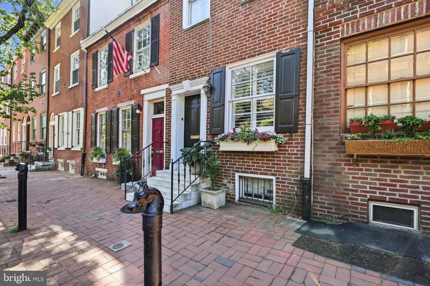 610 Pine St, Philadelphia