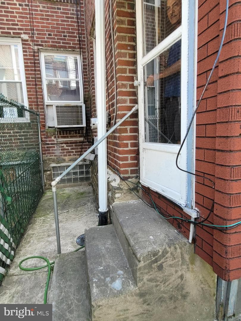 309 Rosemar Street photo 19