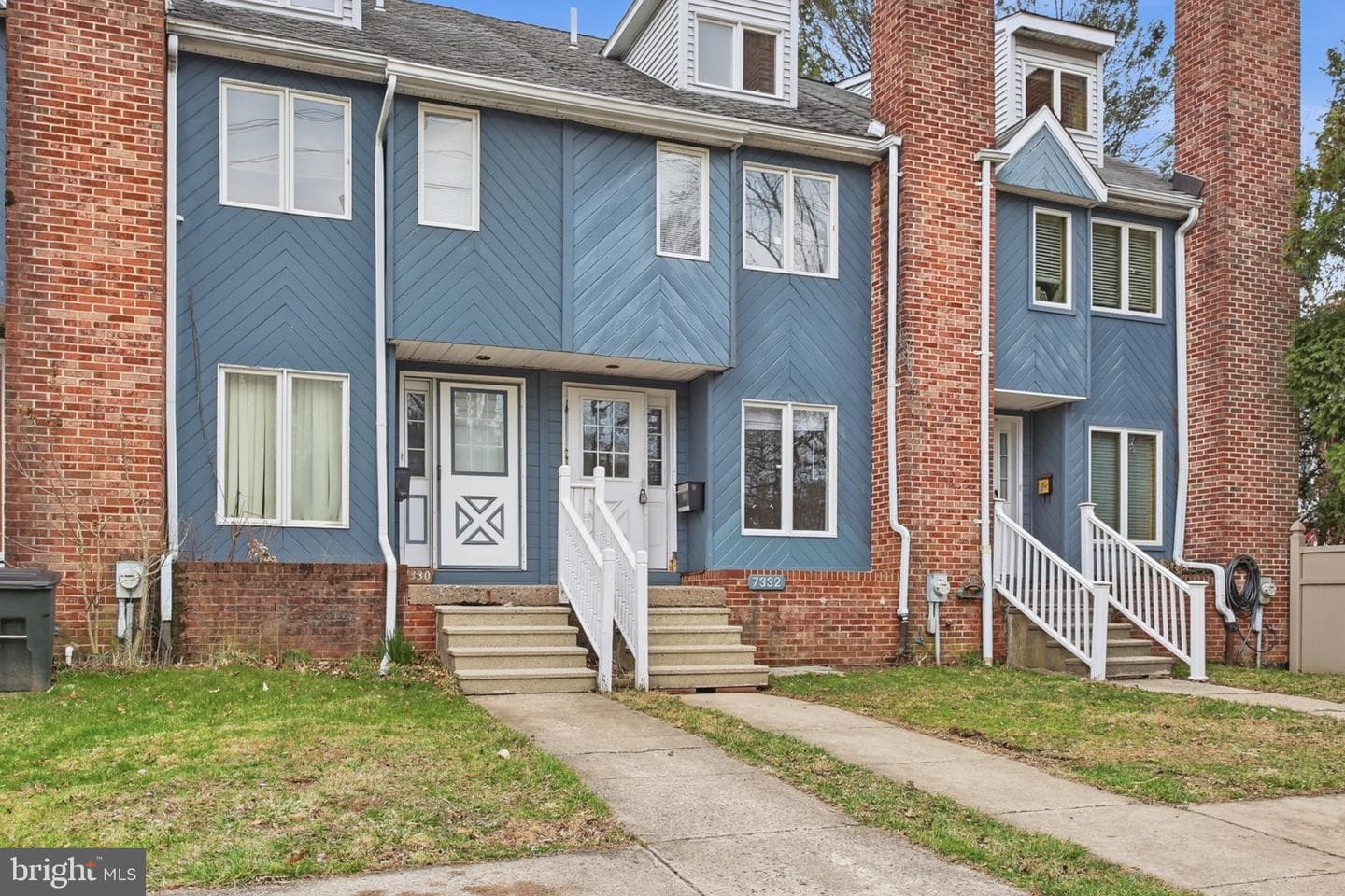 7332 Devon Street photo 2