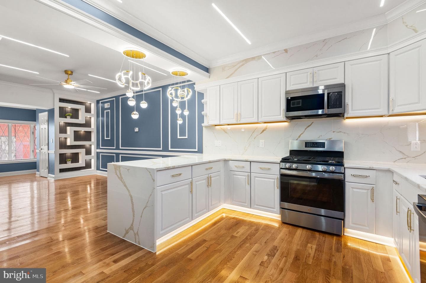 1942 S 56th Street photo 18
