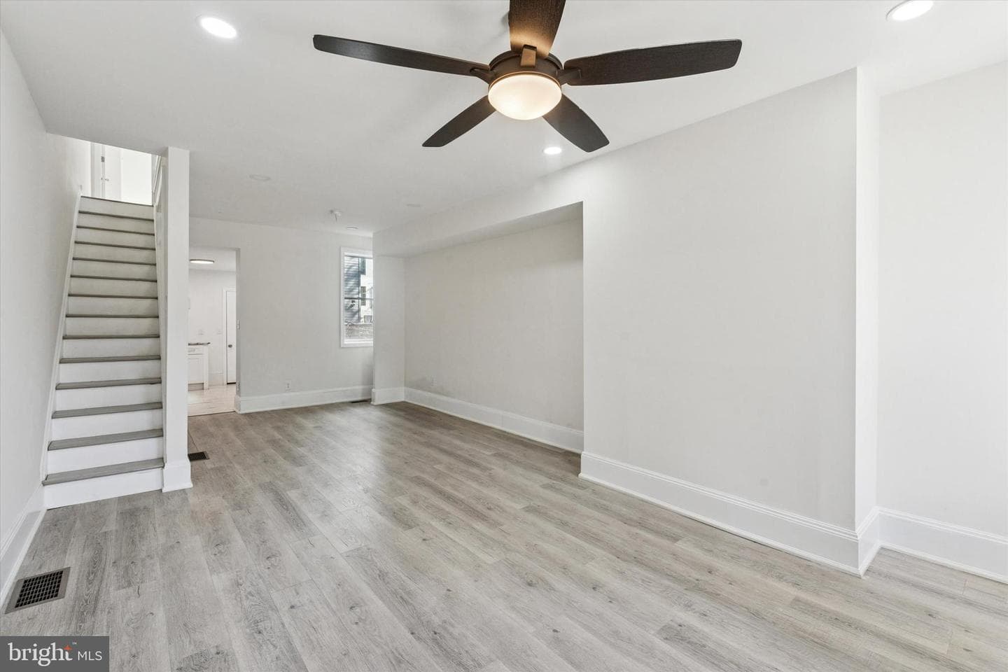 1541 N 9th Street photo 5