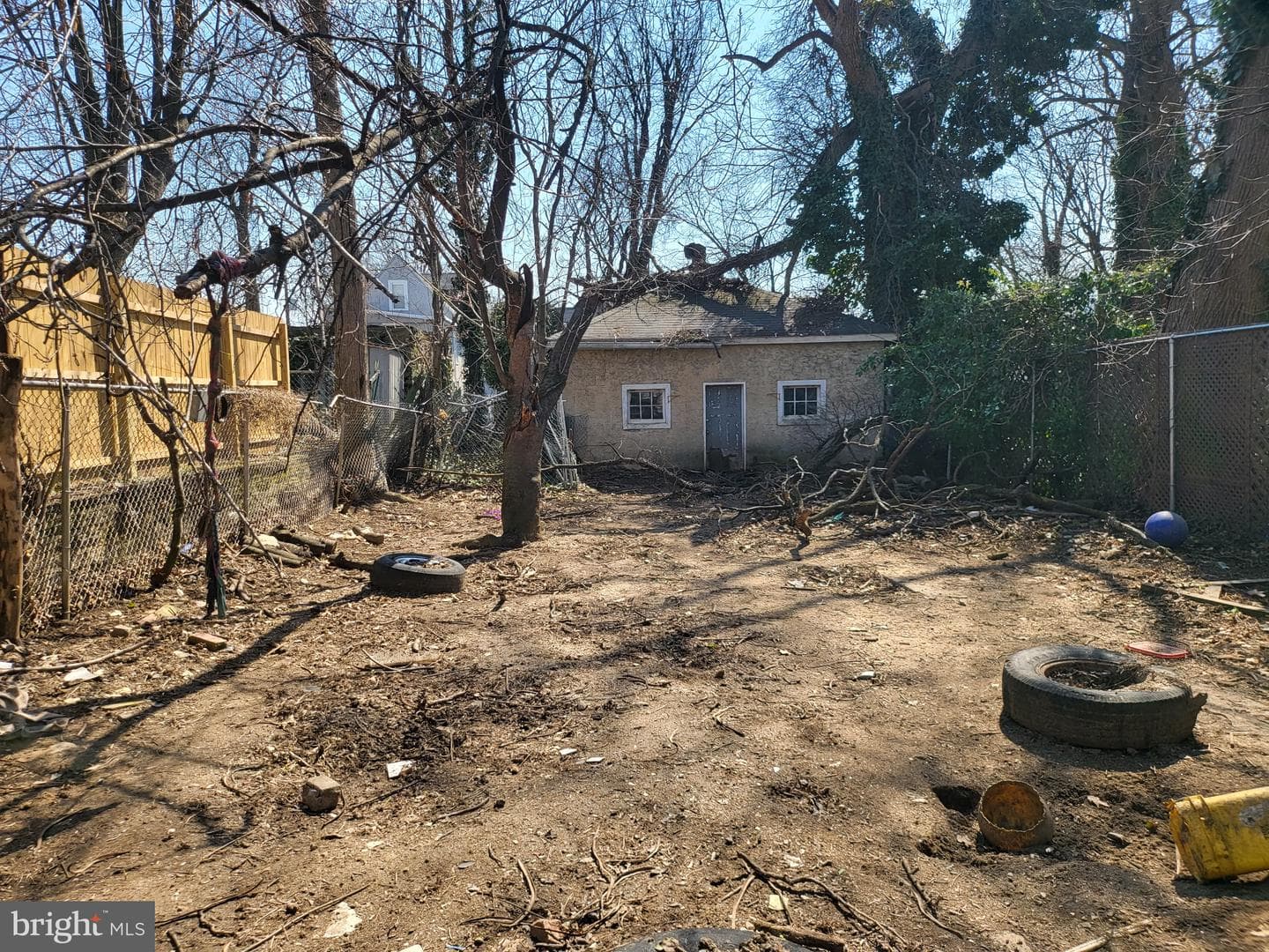 222 W Johnson Street photo 8