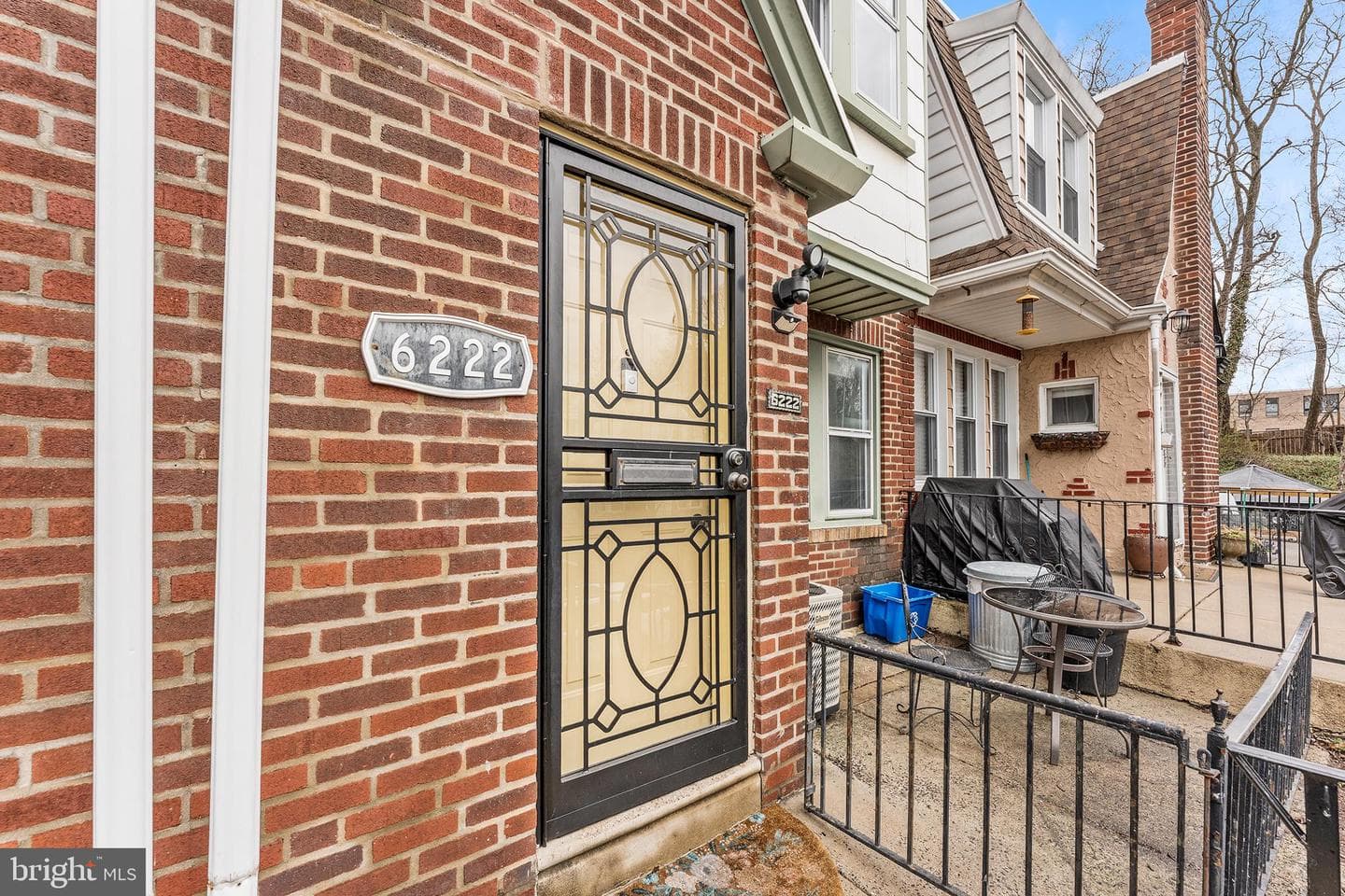 6222 N Hancock Street photo 2