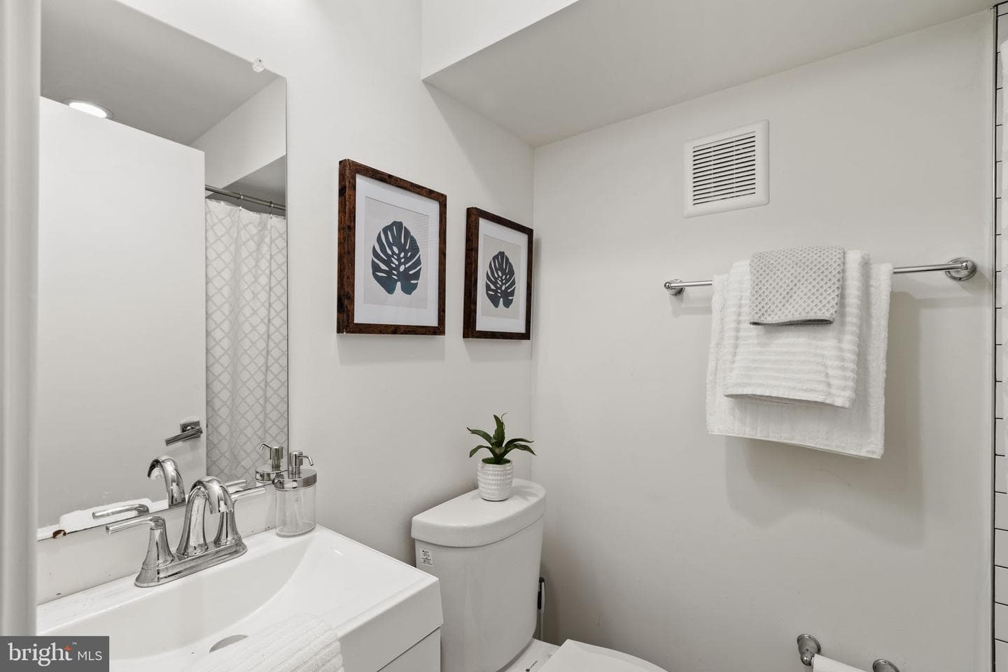 2339 Dickinson Street photo 28