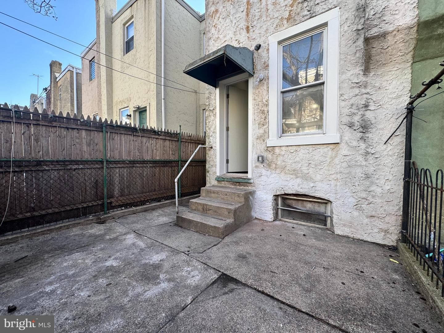 3164 Agate Street photo 11