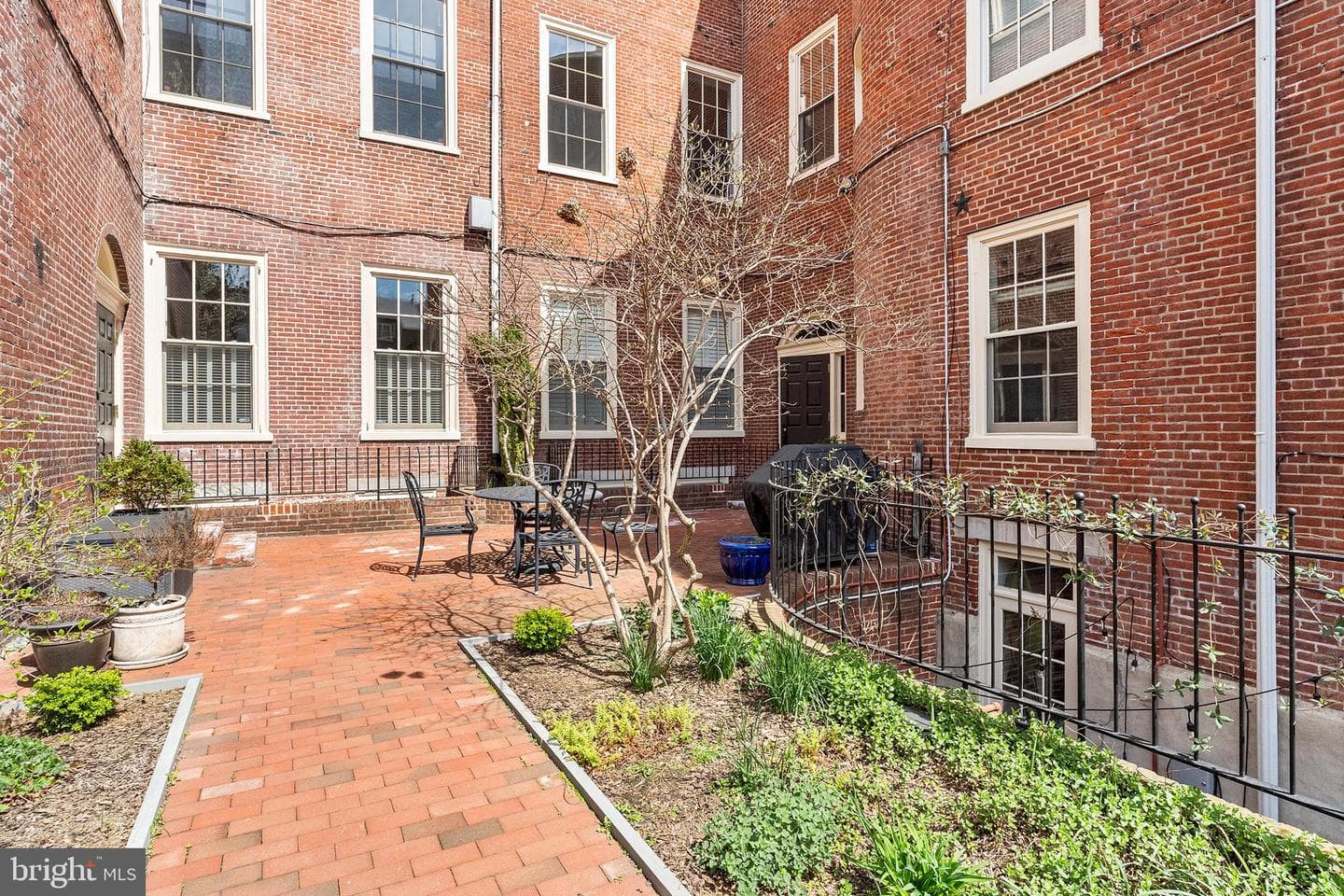 918 Spruce Street #2 photo 16