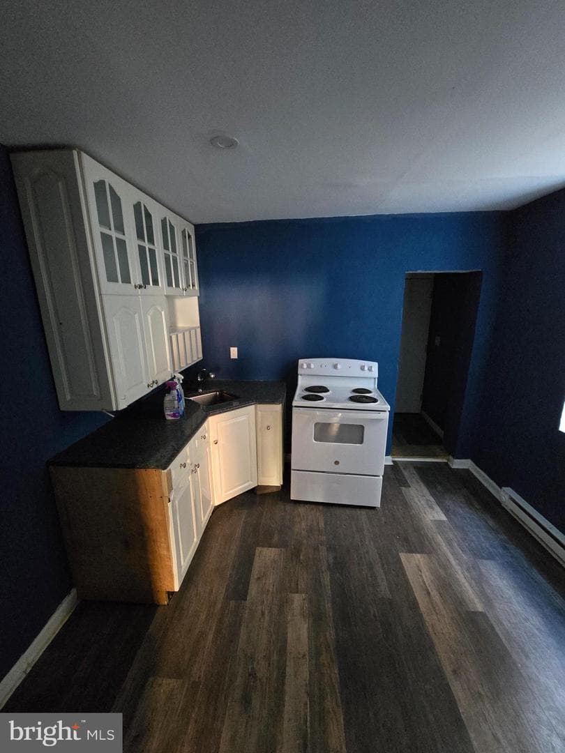3251 Hurley Street photo 6