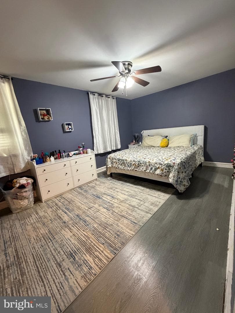 4317 Chippendale Avenue photo 8