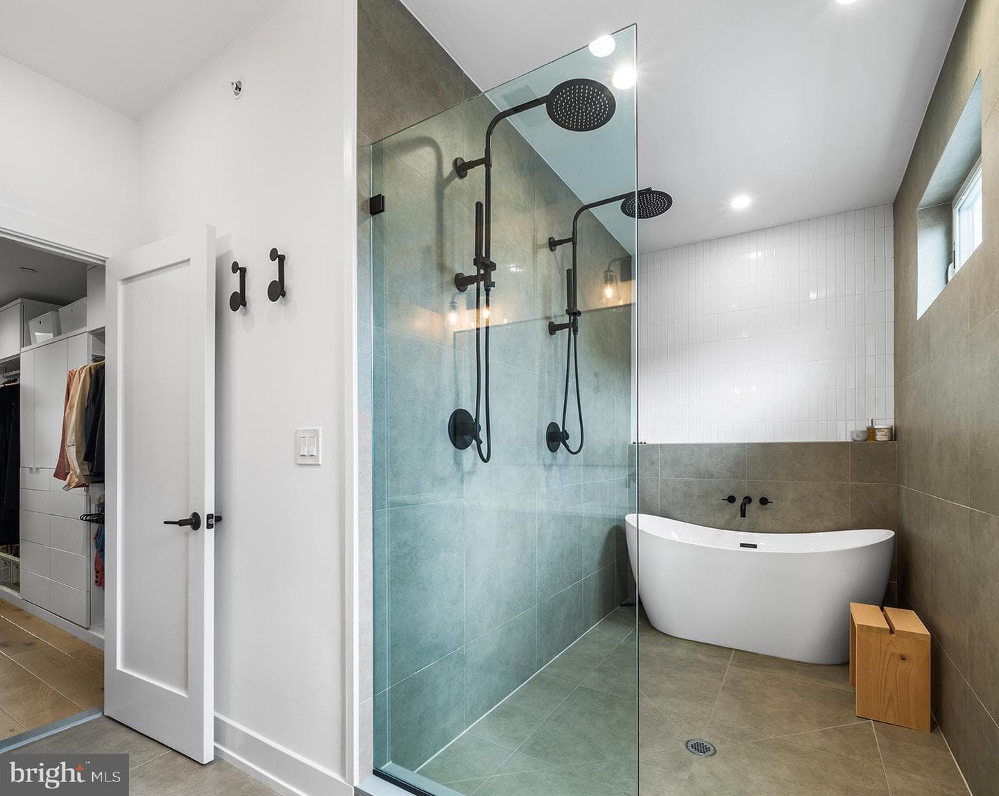 1322 Rodman Street photo 25