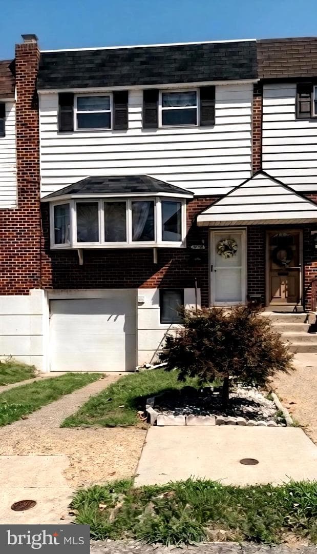 3164 Derry Road photo 2