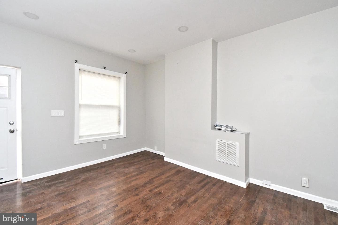 3114 Miller Street photo 7
