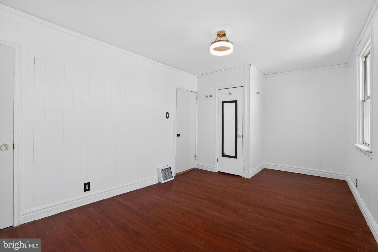 1222 Passmore Street photo 12