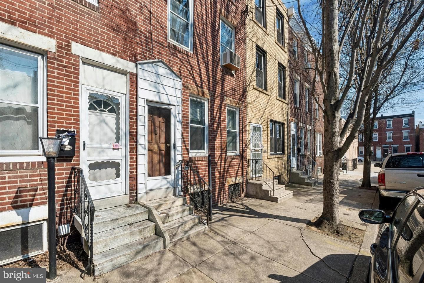 1931 E Albert Street photo 2