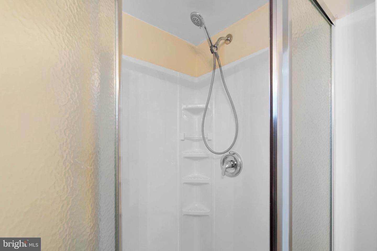 7847 Brous Avenue photo 21