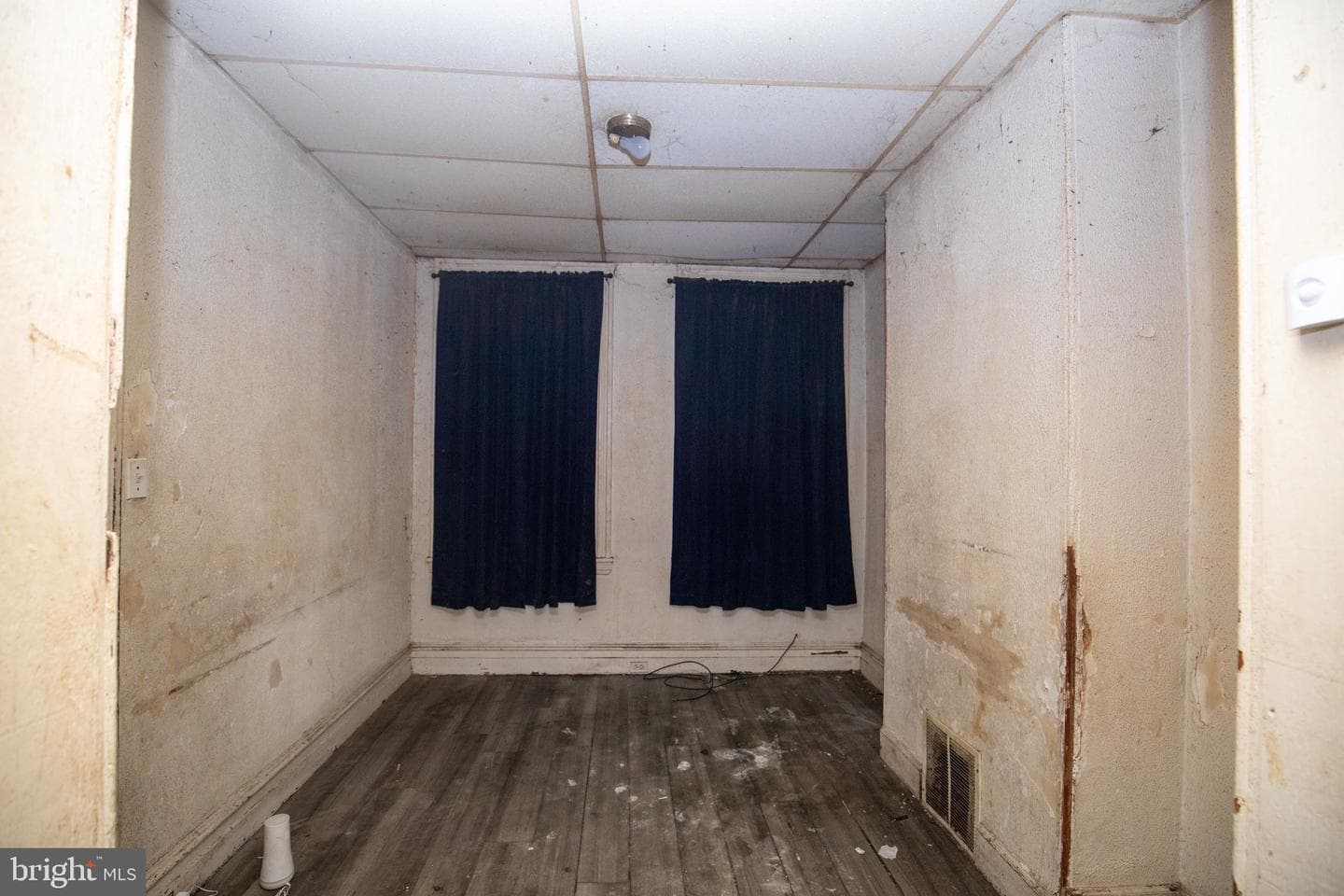2453 N Bouvier Street photo 21