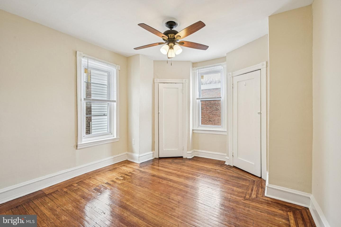 6231 Lansdowne Avenue photo 20