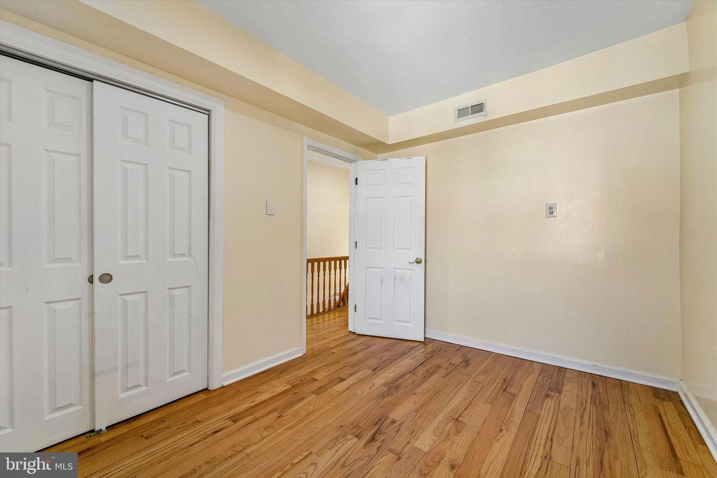 344 E Sheldon Street photo 21