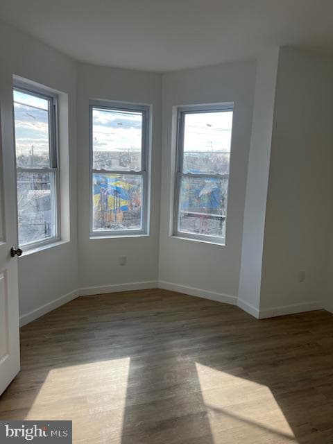 5535 Webster Street photo 10