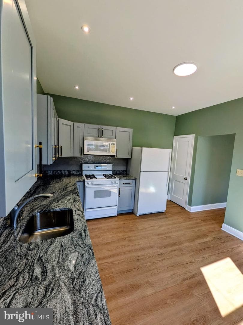 5604 N 2nd Street photo 9