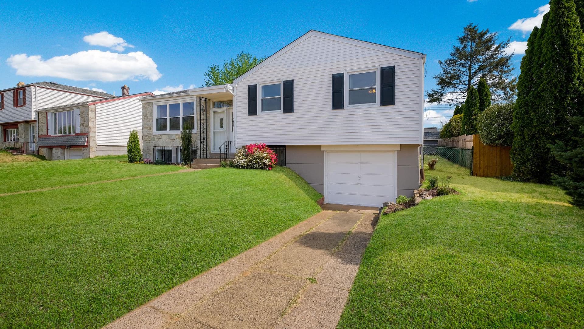 823 Regina Street photo 3