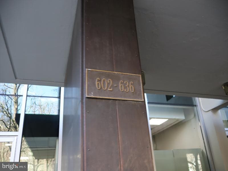 604 S Washington Square #2411 photo 4
