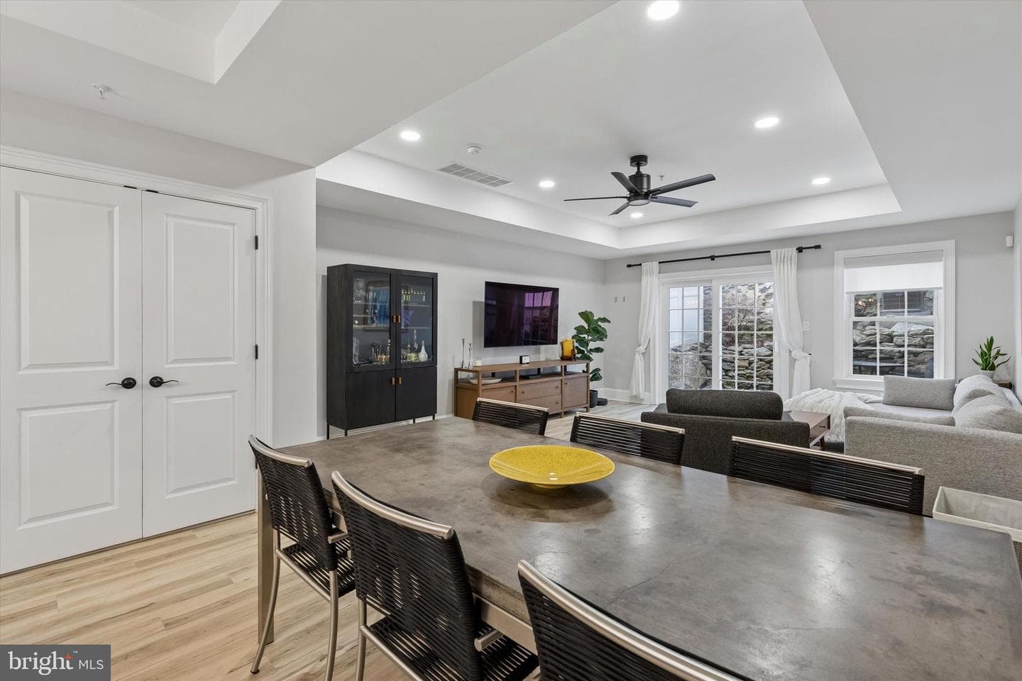 216 Wendover Street photo 8