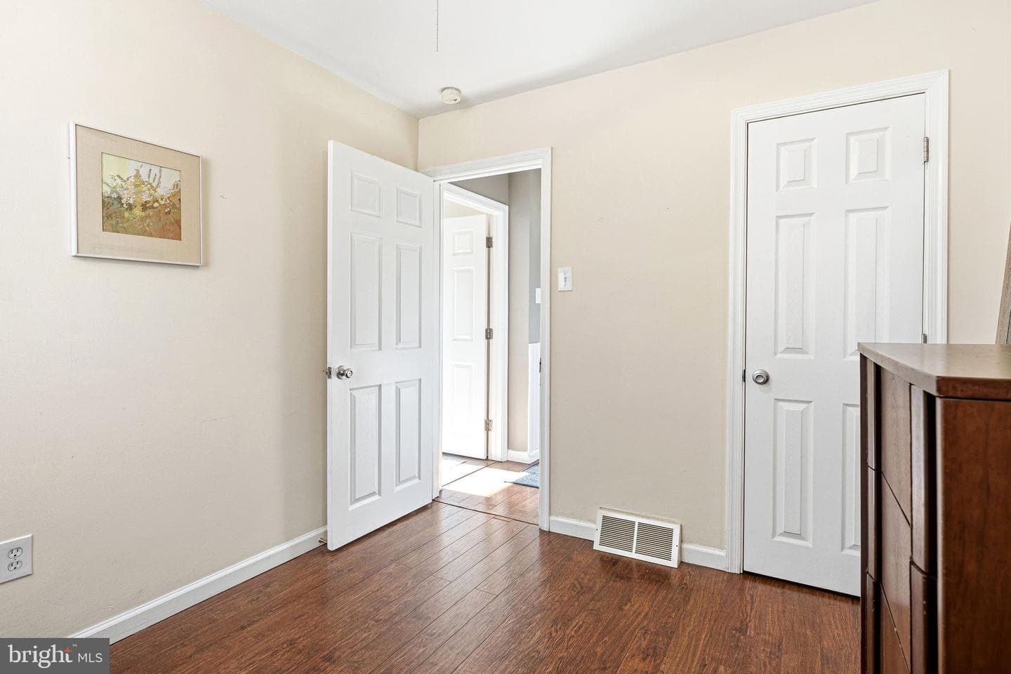 7265 Hill Road photo 15