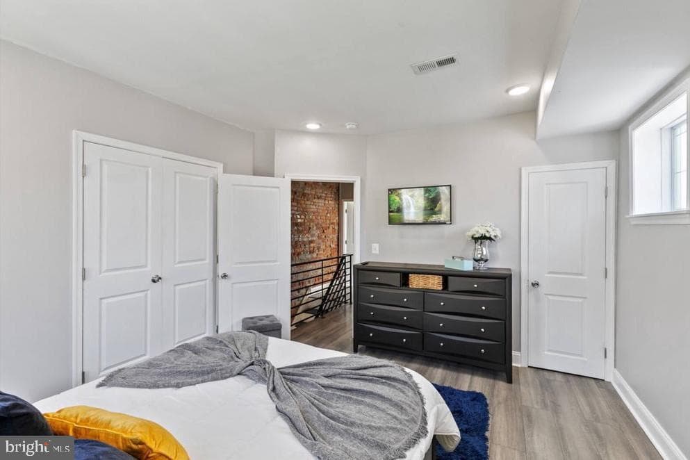 1449 S 32nd Street photo 11