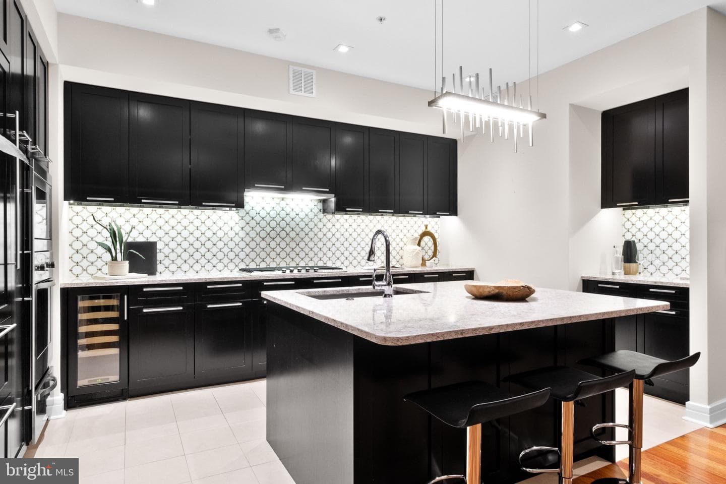 1414 S Penn Square #30cde photo 10