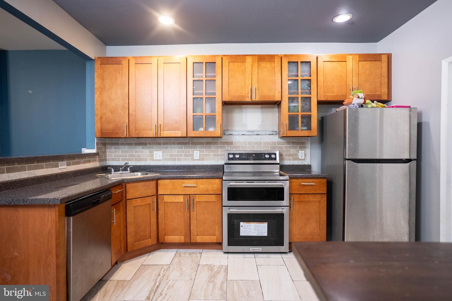 6137 W Jefferson Street, Philadelphia