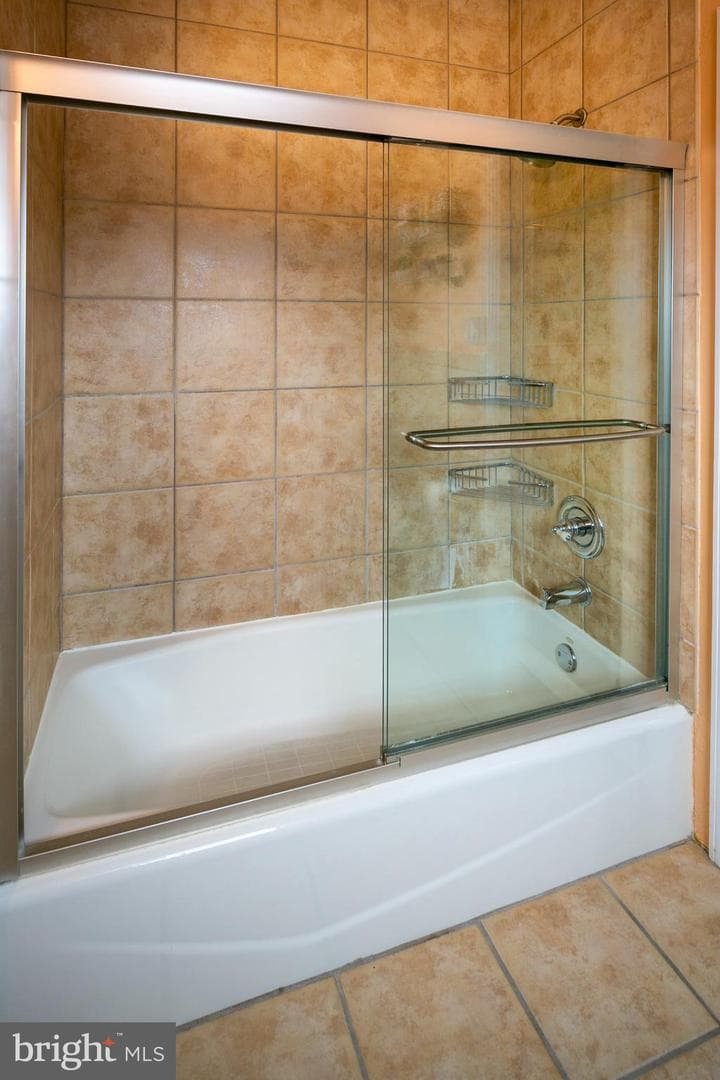 250 S 13th Street #12d photo 16