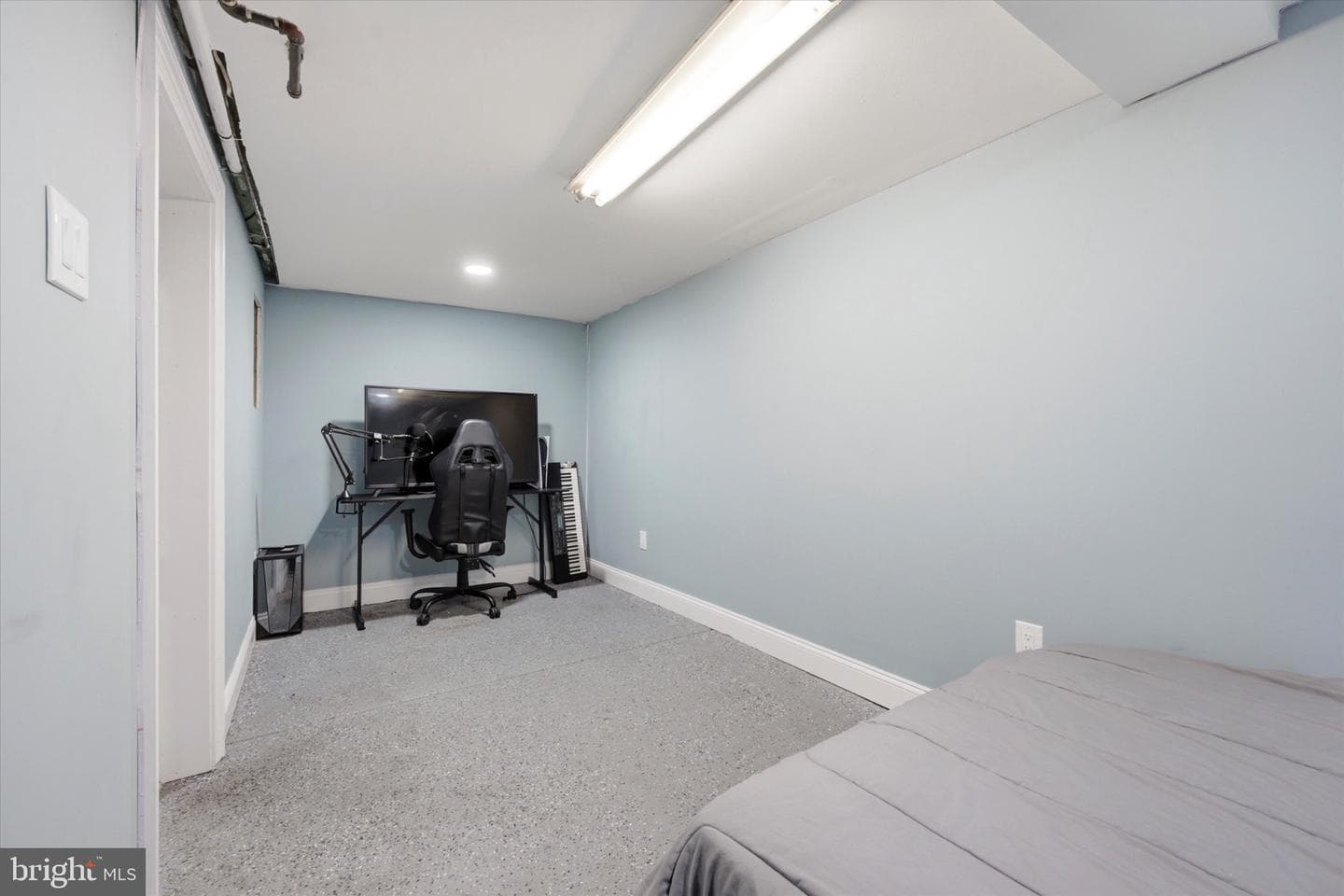 3339 Sheffield Avenue photo 24