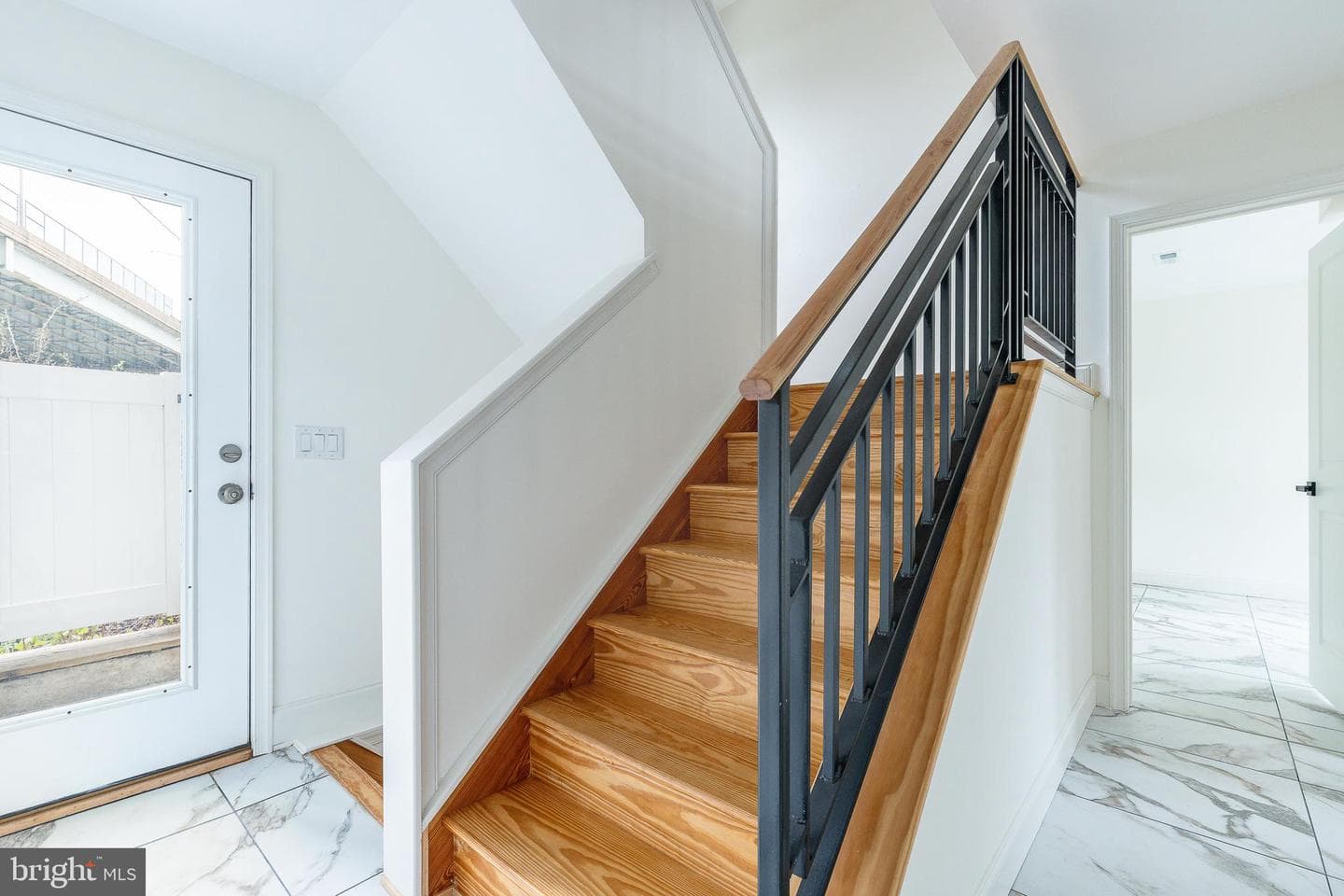 106 Pollard Street photo 9