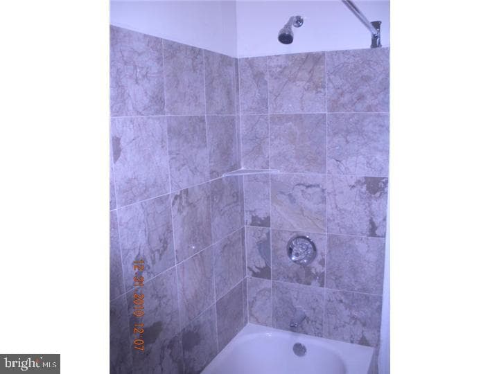 5954 Springfield Avenue photo 5