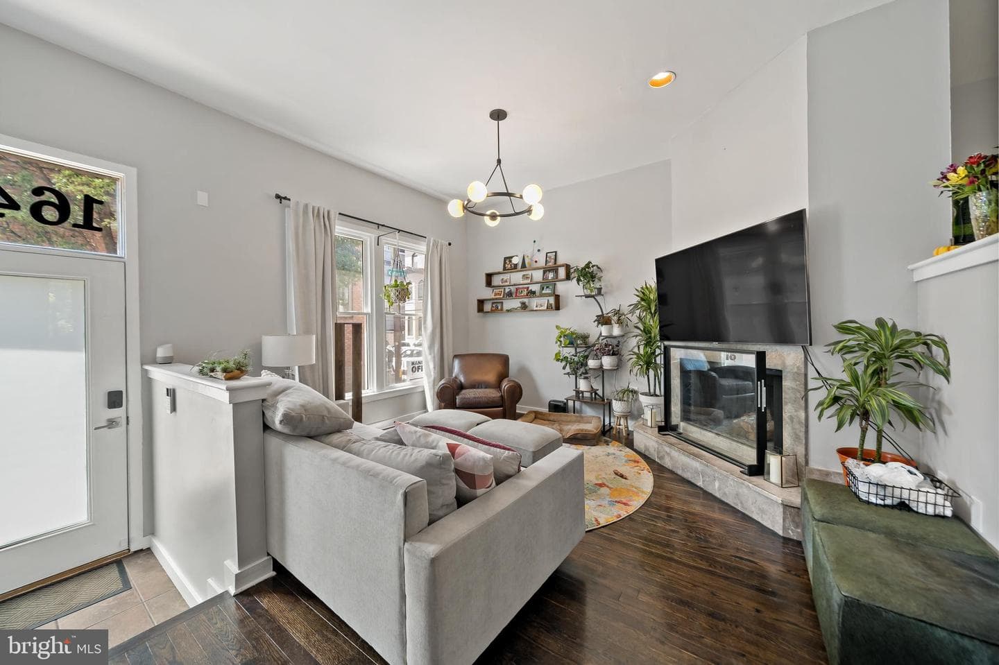 1643 Kater Street photo 6