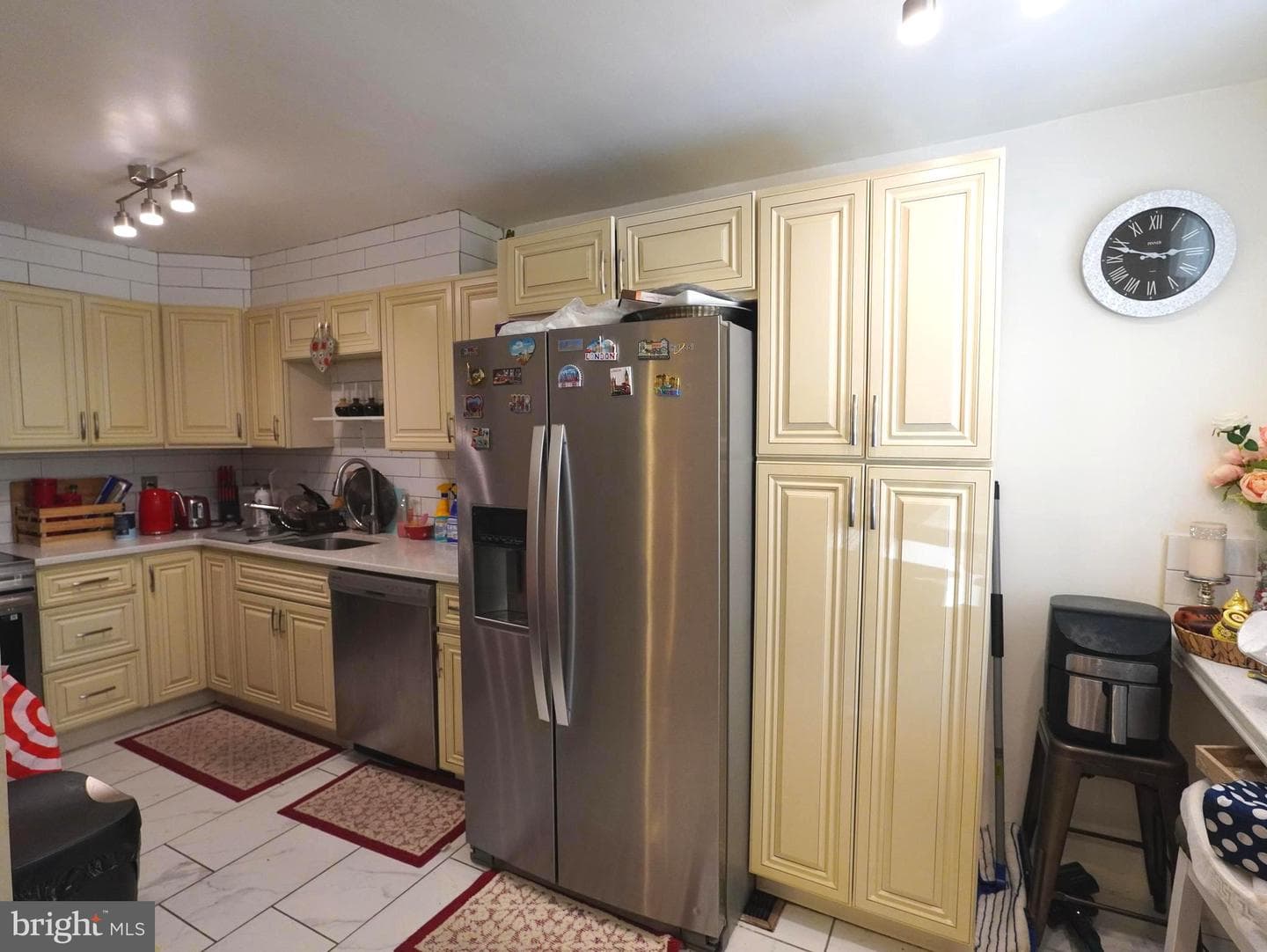 6734 Revere Street photo 6