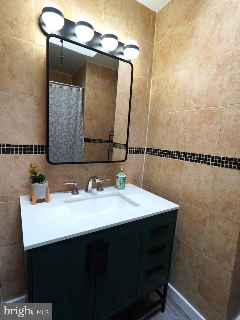 6734 Revere Street photo 9