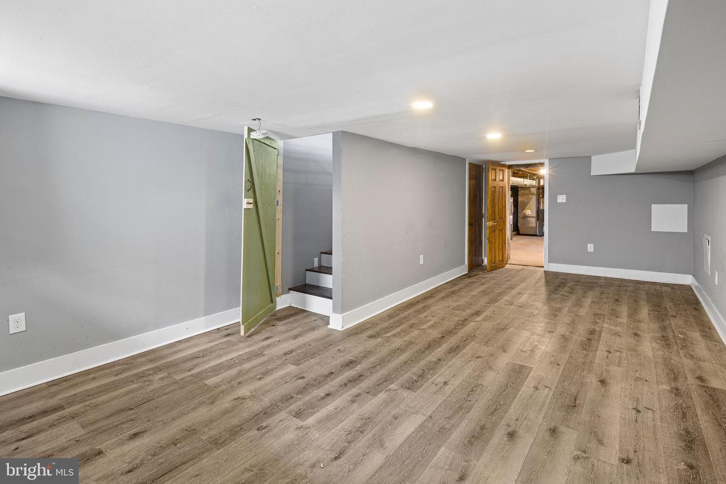 4626 E Thompson Street photo 13