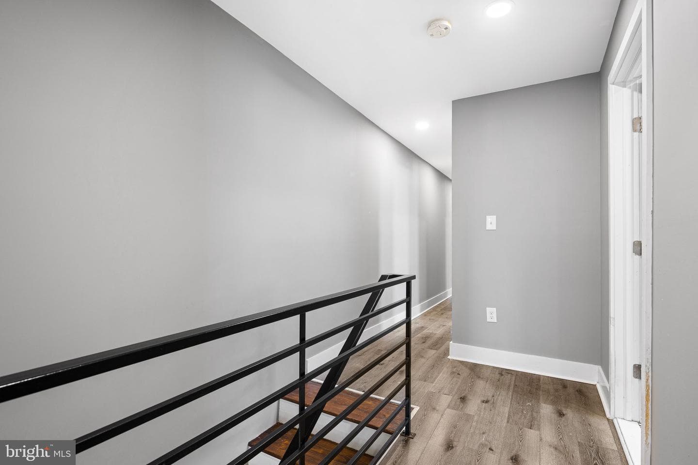4626 E Thompson Street photo 22