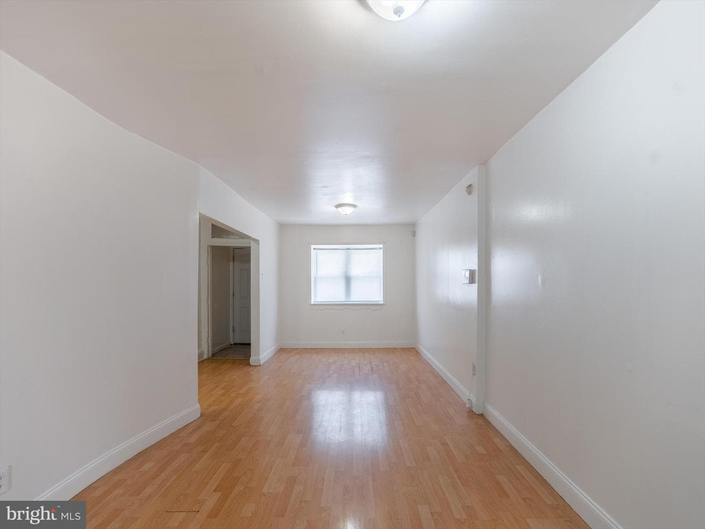 2442 S Sheridan Street photo 3