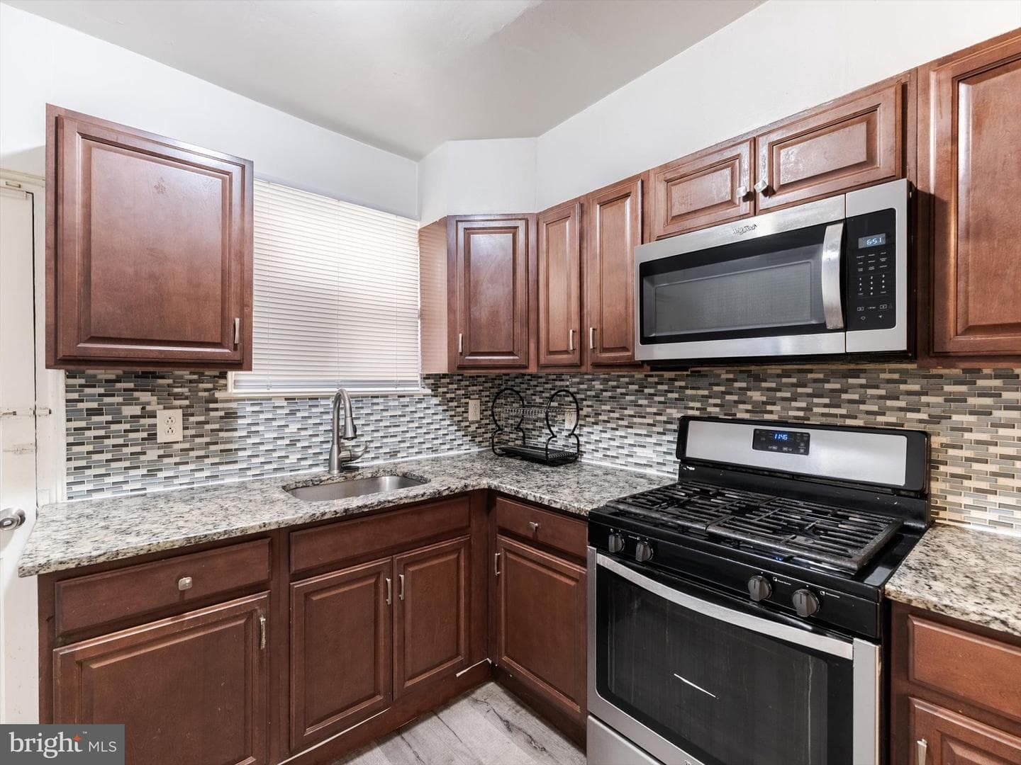 2442 S Sheridan Street photo 5