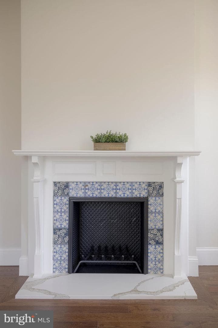 205 W Highland Avenue photo 27
