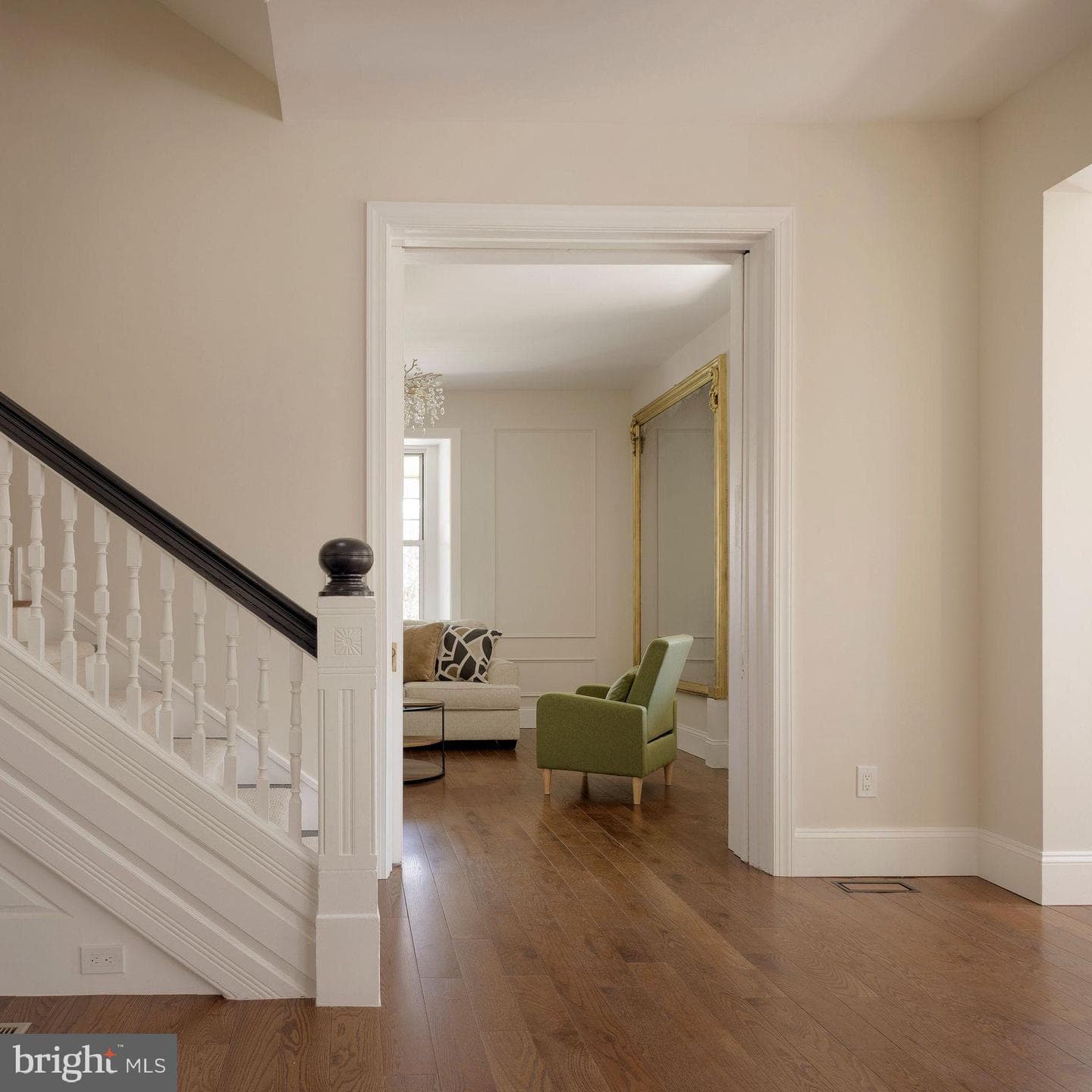 205 W Highland Avenue photo 6