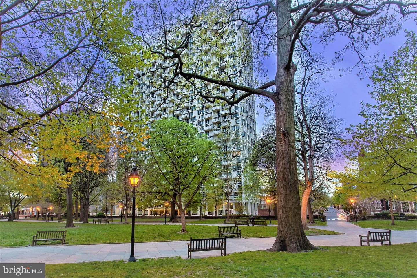 604 S Washington Square S #3007 photo 25
